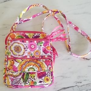 Vera Bradley crossbody purse.